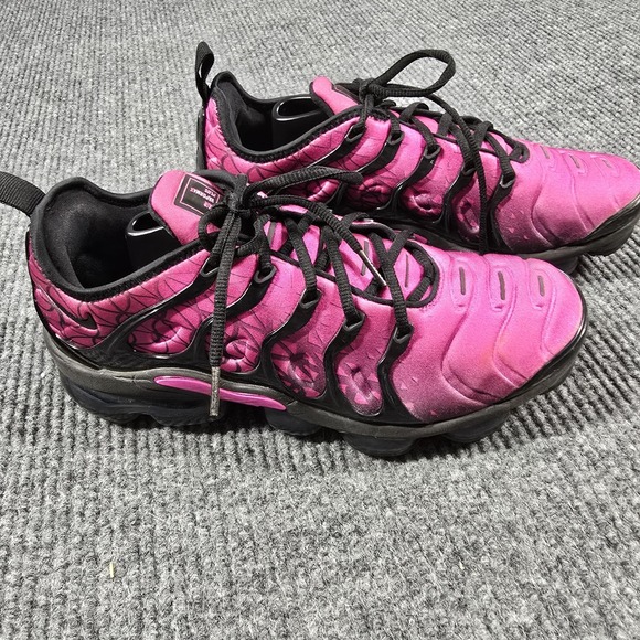Nike Air VaporMax Plus Active Fuchsia Sneakers 924453-603 Mens Size Pink